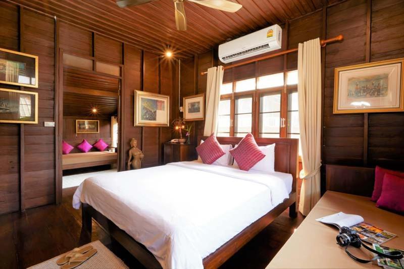 Lilu Pai Hotel Exterior photo